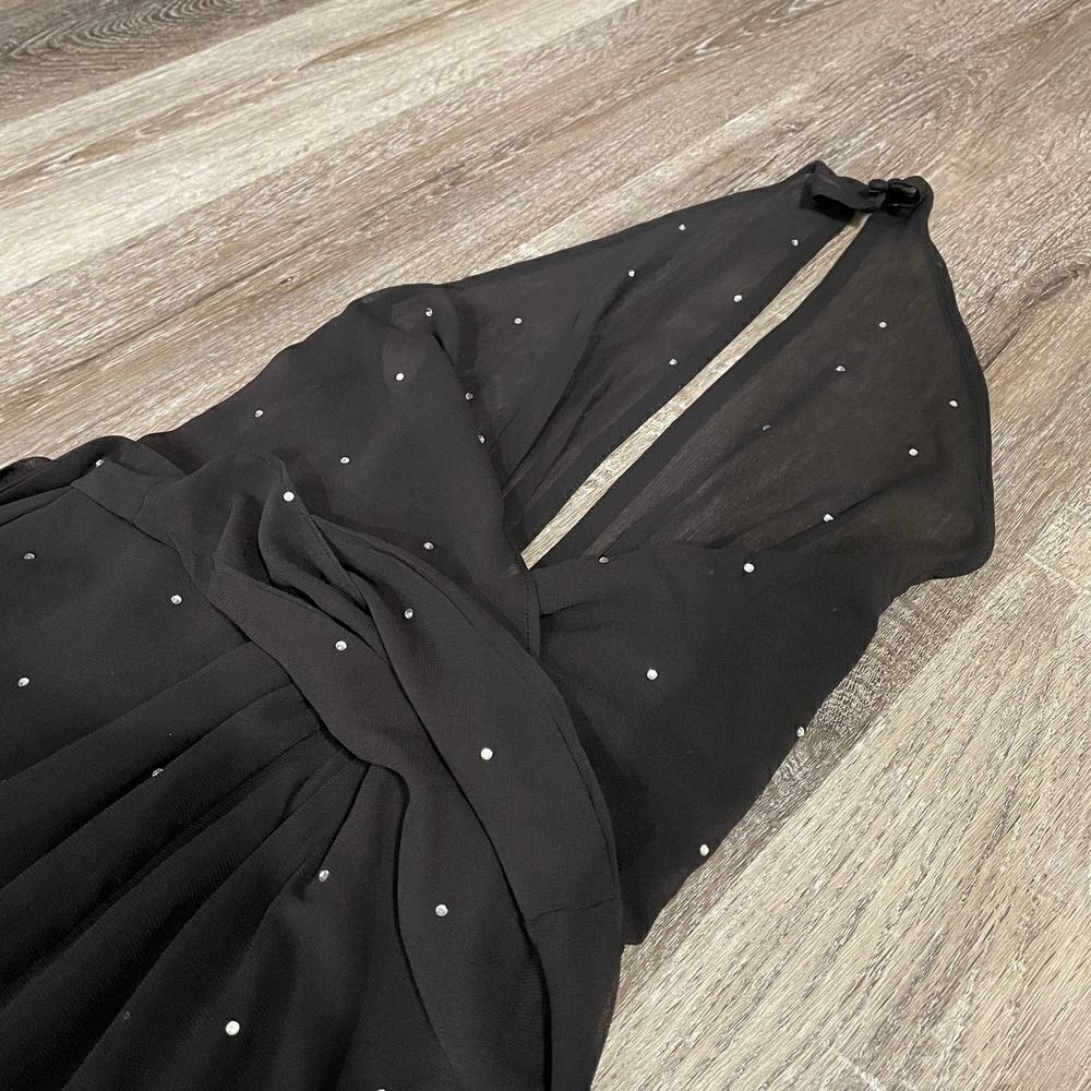 NWT Topshop Crystal Embellished Halter Jumpsuit - Size: 4 - Picture 10 of 16